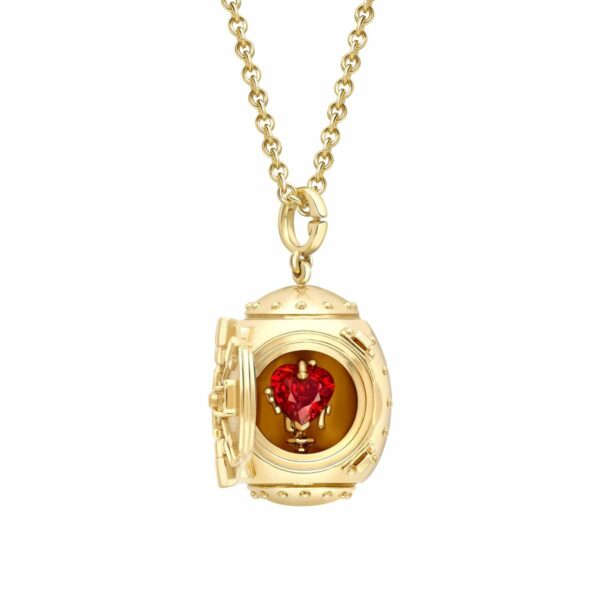 Fabergé Unveils New 007-Inspired Jewellery Pieces fabeirge