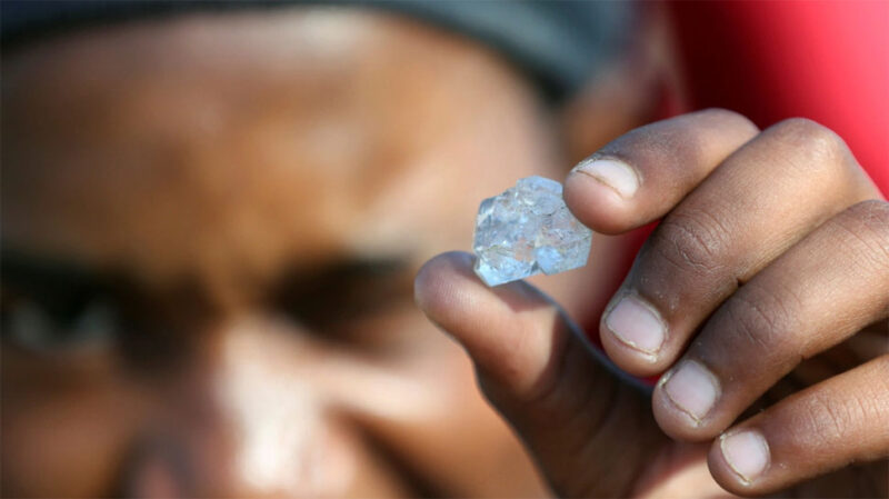 Global Market Challenges Leave Panna Diamonds Unsold panna