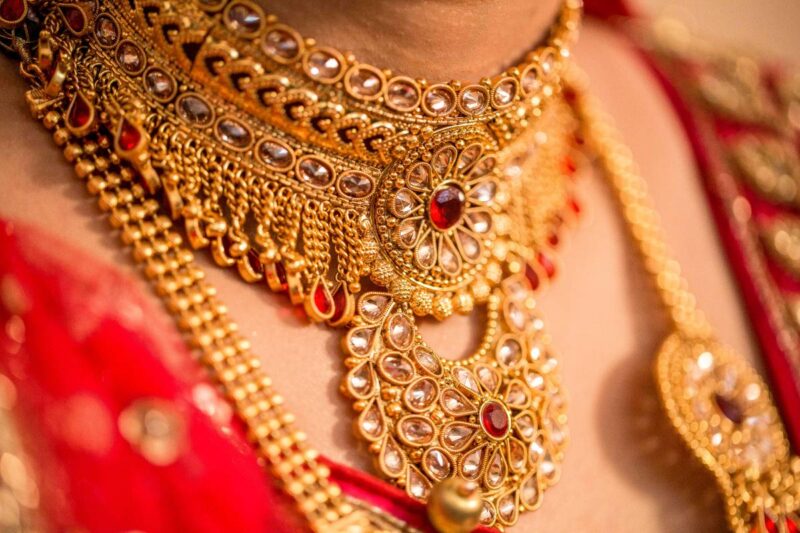 indian gold jewellery adobestock 194799675